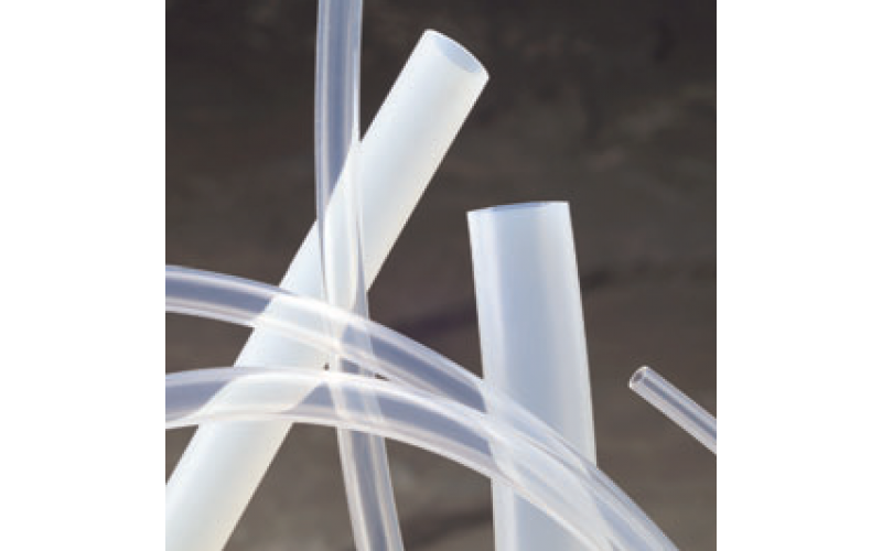 硅膠和PTFE材質(zhì)的軟管哪個化學性能更穩(wěn)定