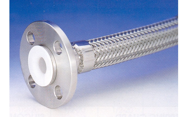 特氟龍管在汽車制造中的應用探討